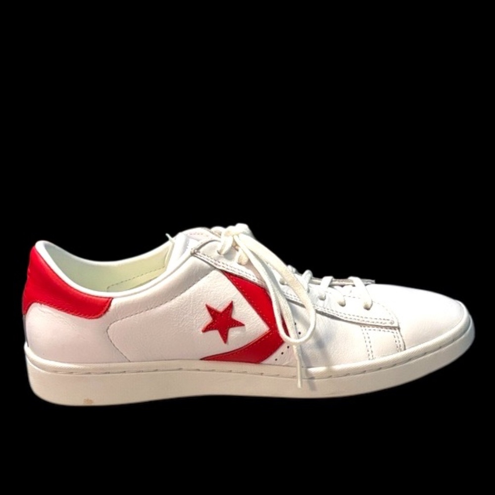 NWOT-Women’s Converse Pro Leather LP Ox Low Top Sneakers in White w/ Red Accents - Picture 7 of 12